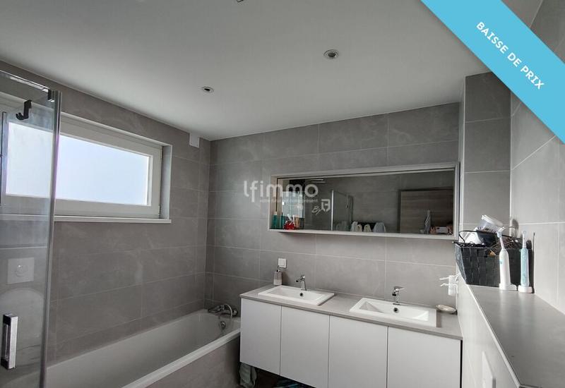 Maison - 102 m² - 5 pièces