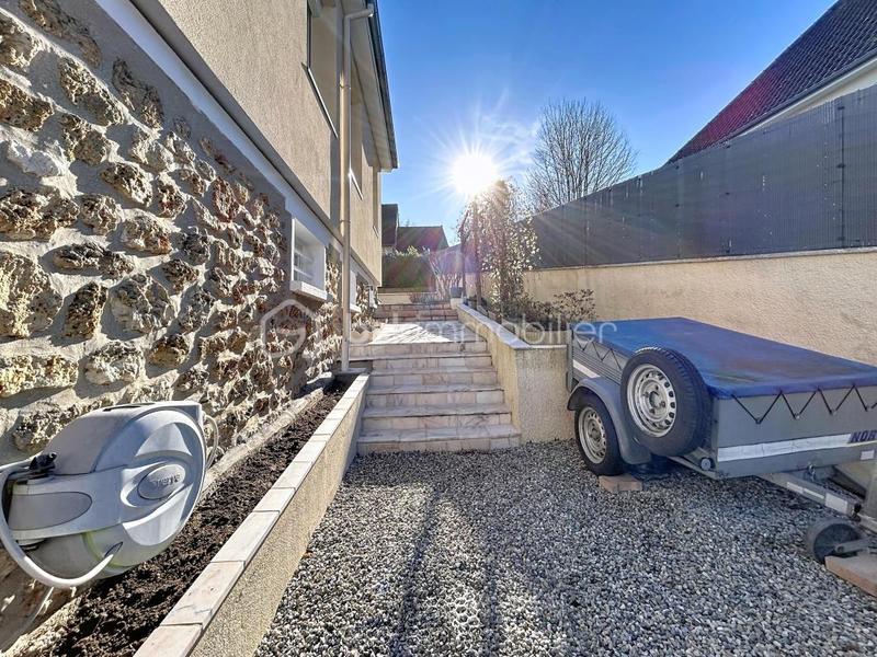 Villa - 107 m² - 4 pièces