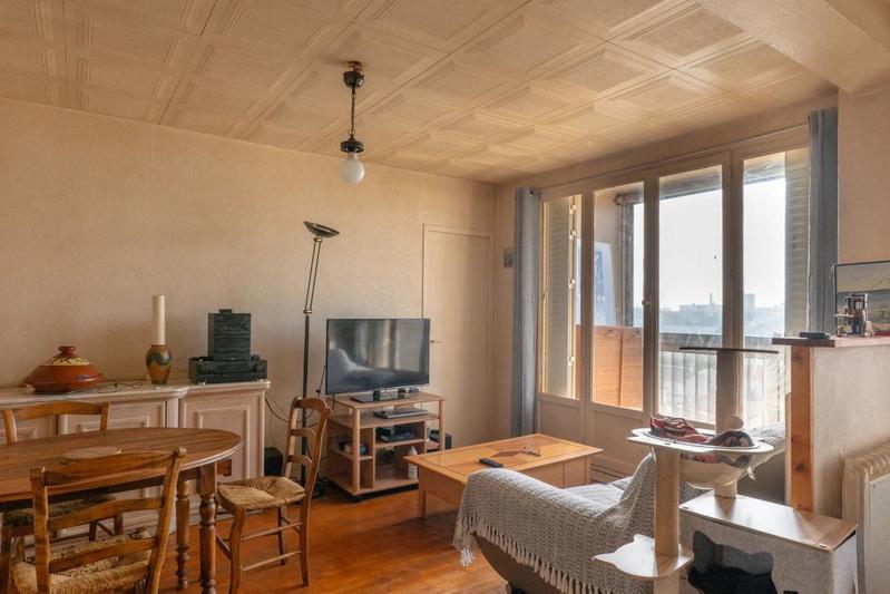 Appartement - 65 m² - 3 pièces