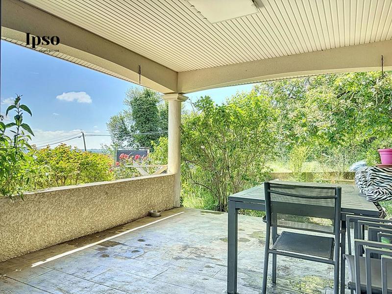 Maison - 209 m² - 6 pièces