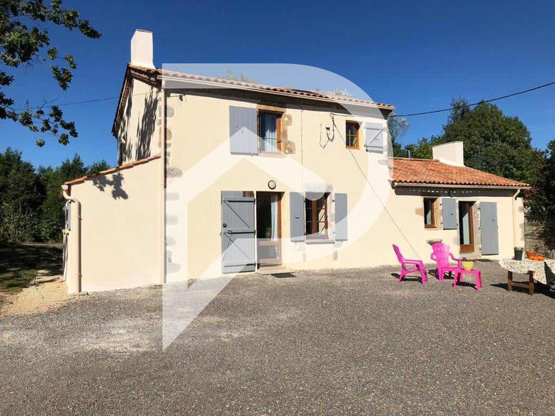 Maison - 145 m² - 5 pièces