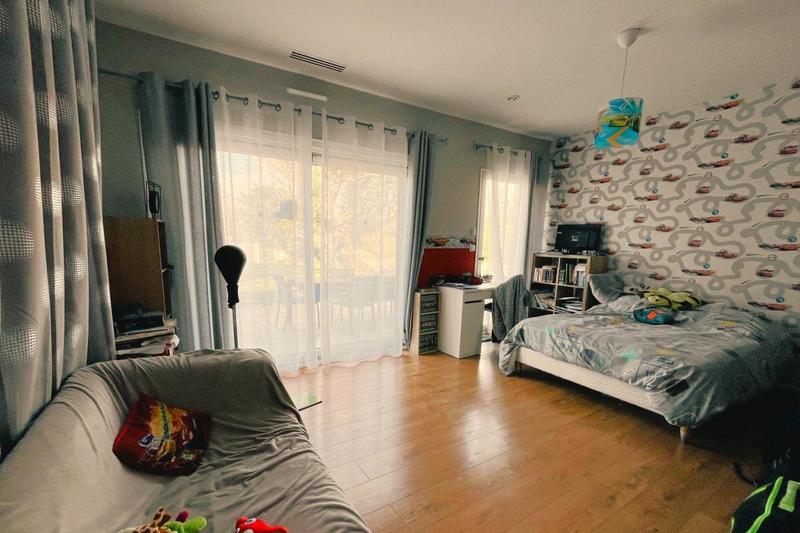 Maison d'architecte - 210 m² - 6 pièces