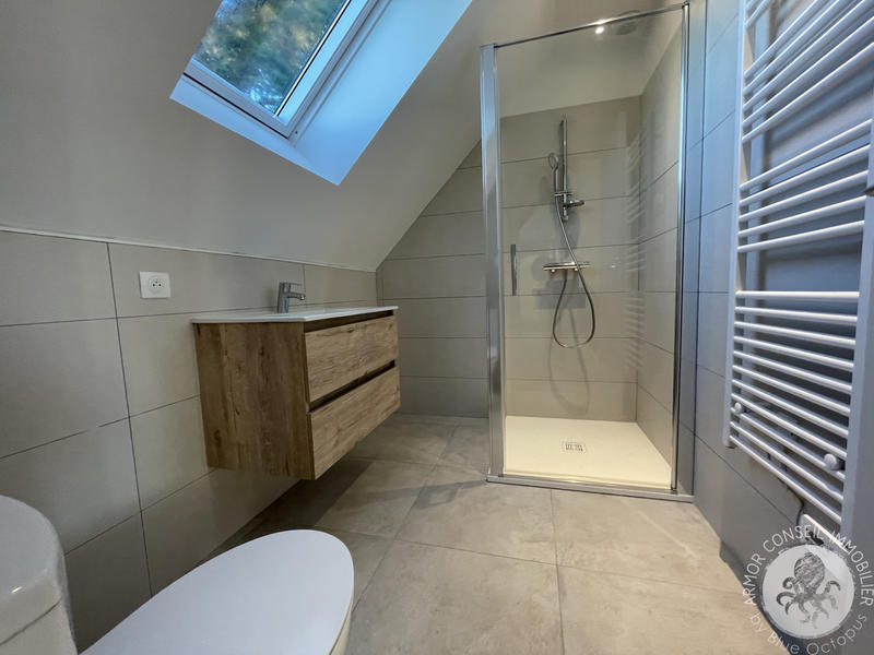 Maison - 105 m² - 6 pièces