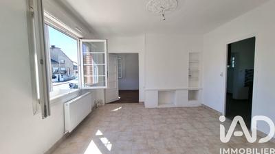 Maison - 105 m² - 4 pièces