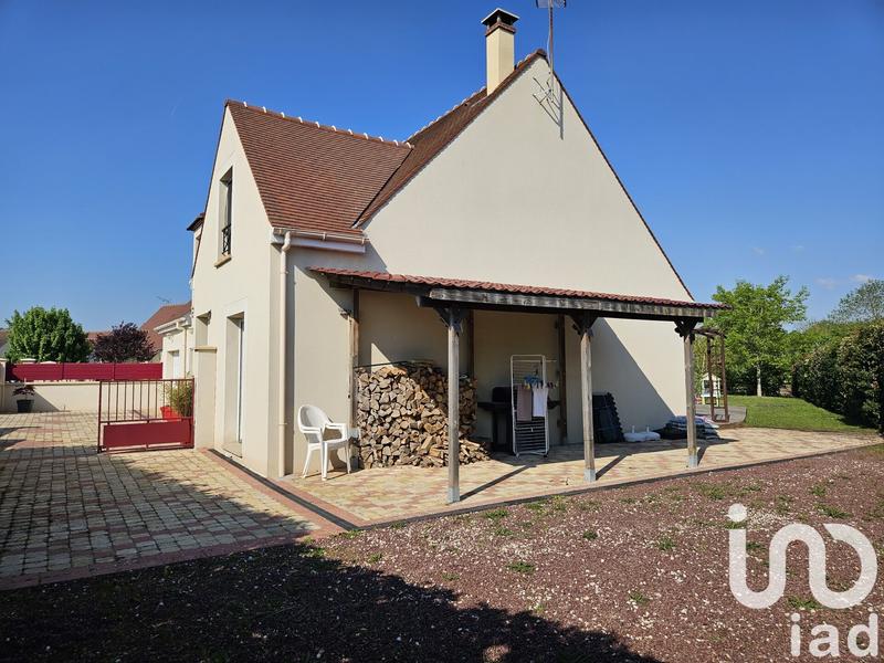 Maison - 183 m² - 9 pièces