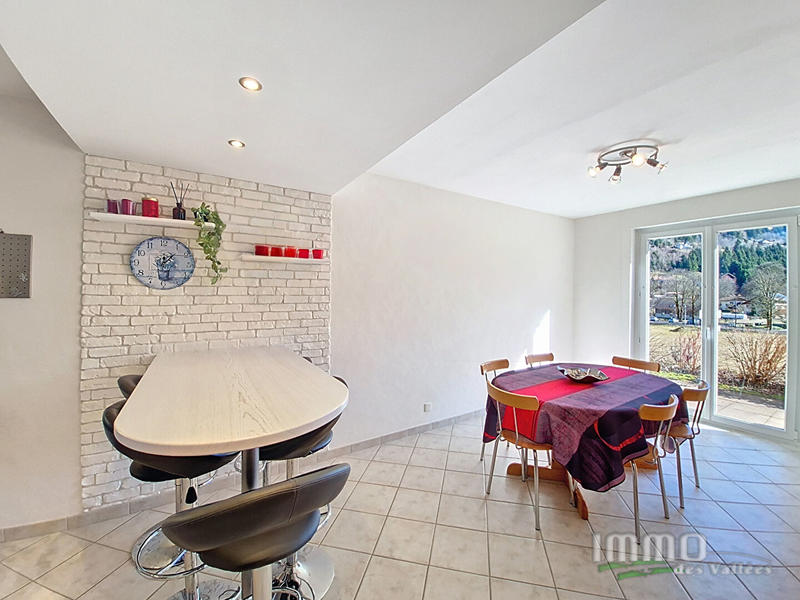 Maison - 126 m² - 5 pièces