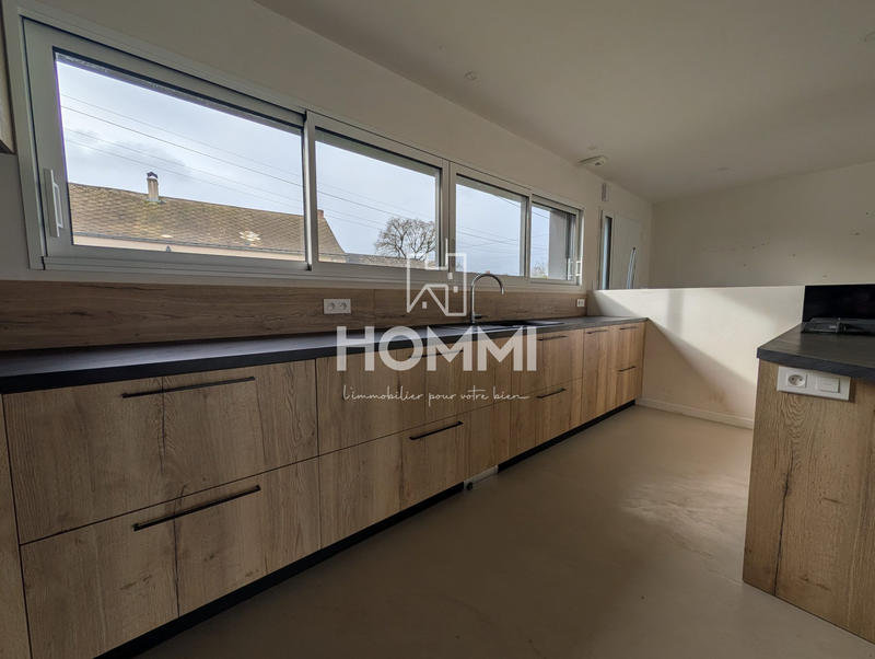 Maison - 121 m² - 6 pièces