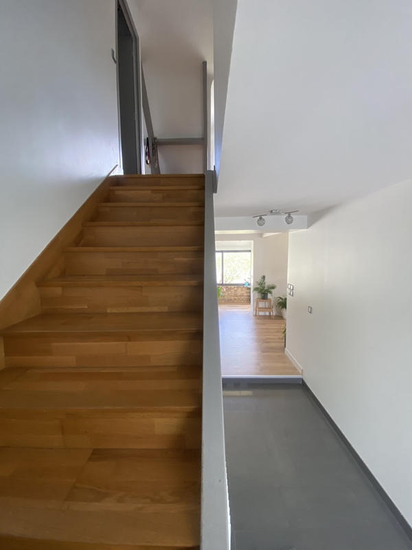 Maison - 180 m² - 7 pièces