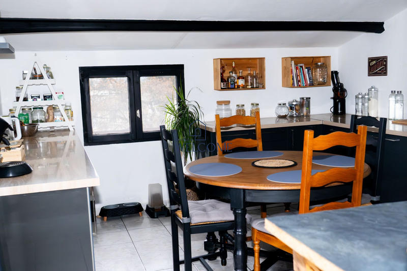 Maison ancienne - 106 m² - 3 pièces