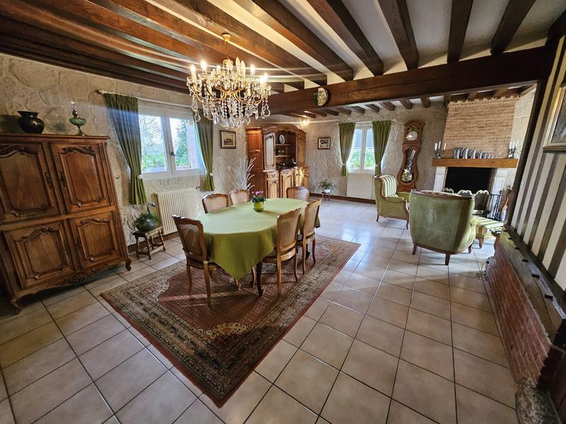 Maison - 144 m² - 6 pièces
