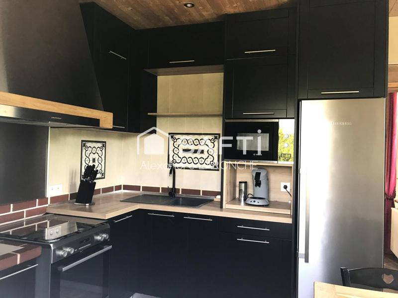 Maison - 88 m² - 5 pièces