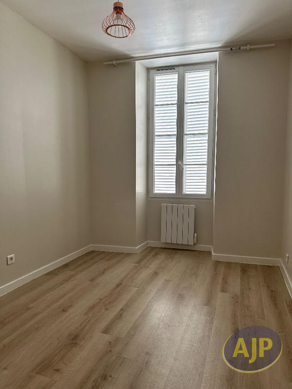 Maison - 61 m² - 4 pièces