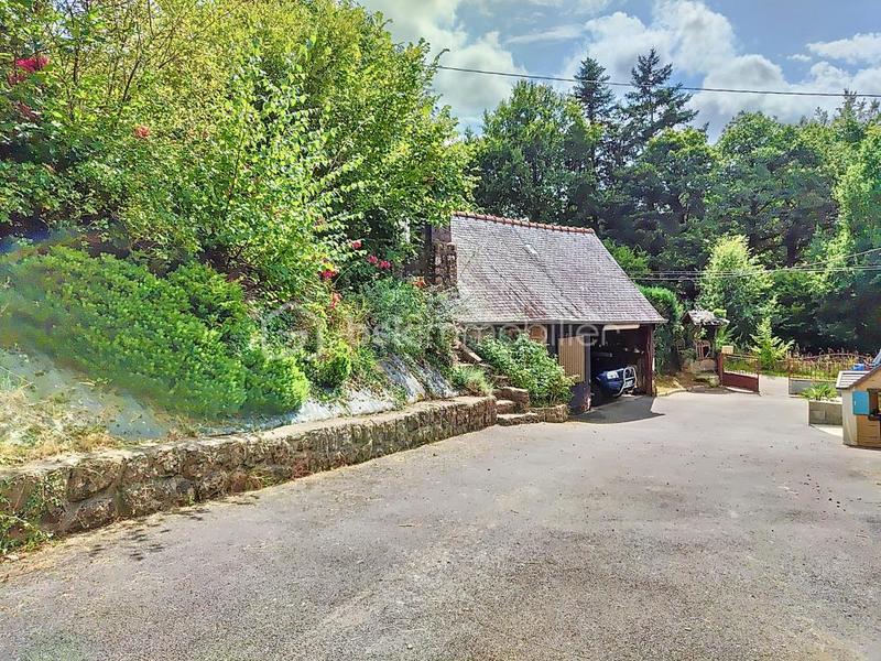 Propriété - 109 m² - 4 pièces