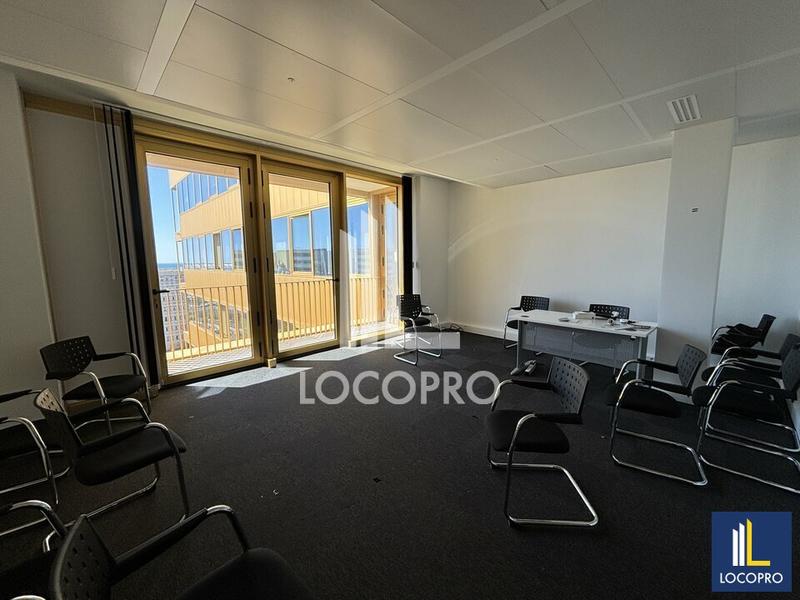 Bureau - 156 m²