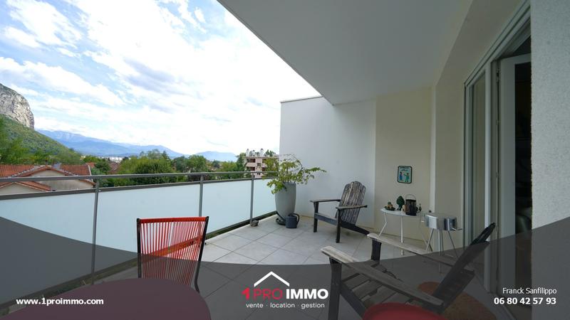 Appartement - 85 m² - 4 pièces