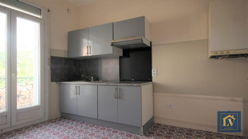 Immeuble - 19 pièces