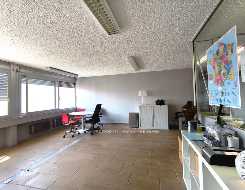 Appartement - 95 m² - 3 pièces