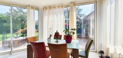 Maison - 269 m² - 8 pièces