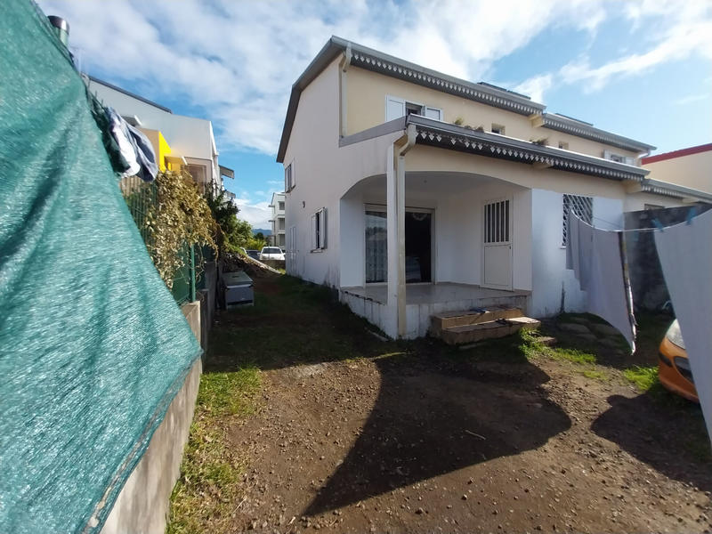 Maison - 92 m² - 5 pièces