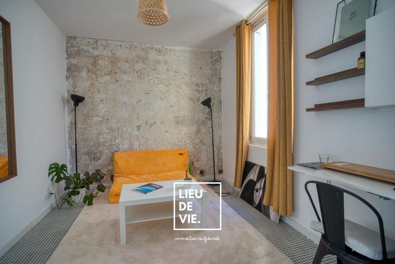 Appartement ancien - 19 m² - 1 pièce