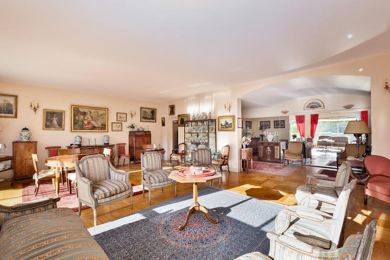 Appartement - 195 m² - 5 pièces