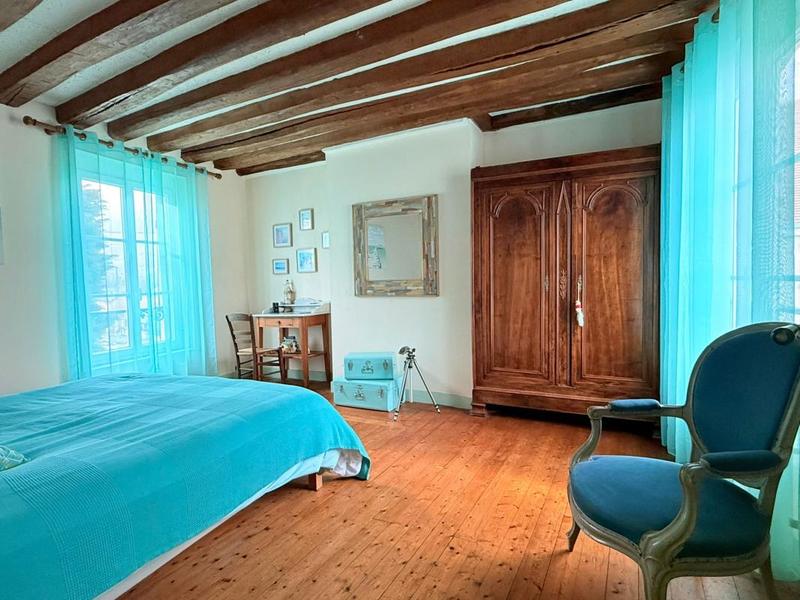 Maison - 147 m² - 5 pièces