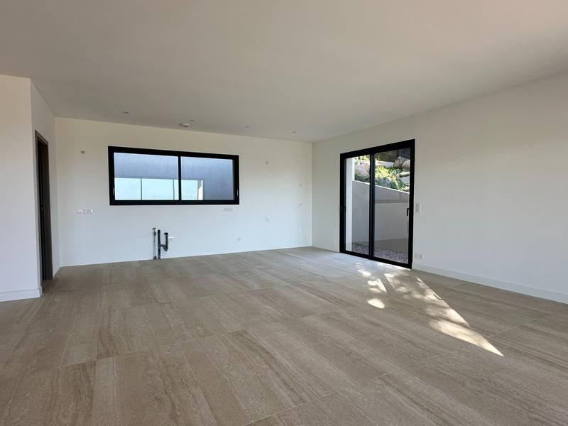 Villa - 137 m² - 4 pièces