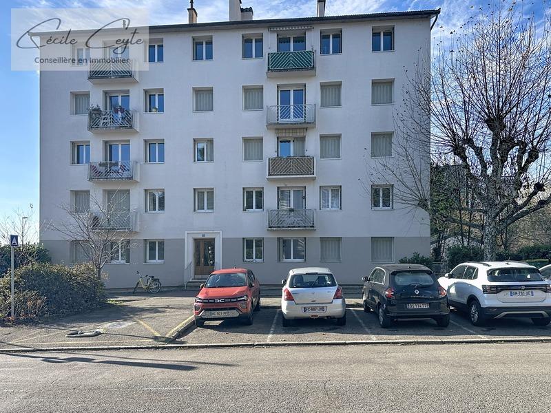 Appartement - 74 m² - 5 pièces