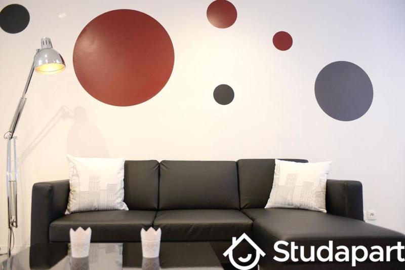 Chambre - 13 m² - 1 pièce