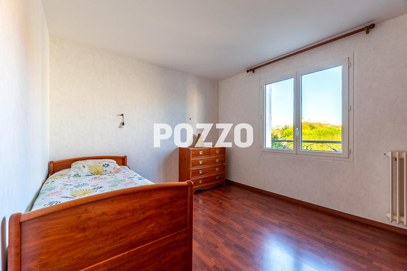 Maison - 152 m² - 7 pièces