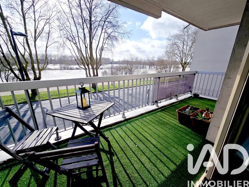 Appartement - 81 m² - 3 pièces