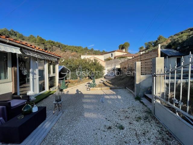 Villa - 200 m² - 10 pièces