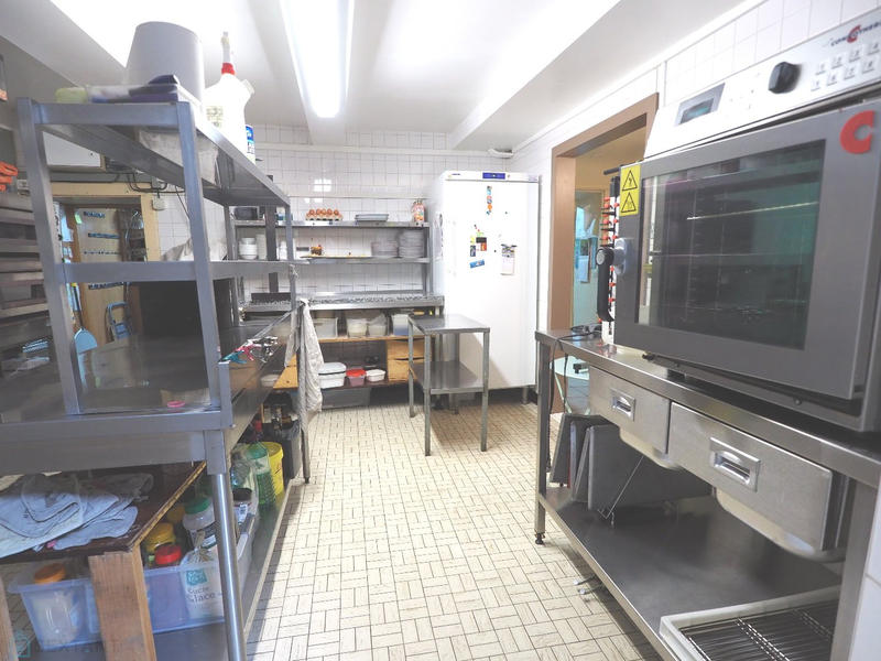 Local commercial - 150 m²