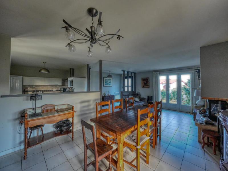 Maison - 106 m² - 5 pièces