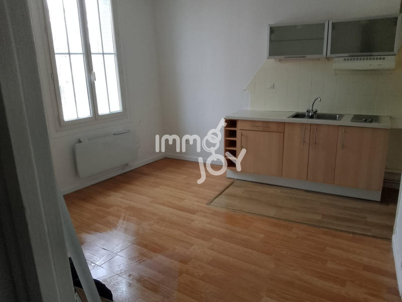 Immeuble - 140 m² - 8 pièces