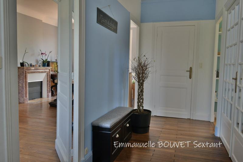 Maison de ville - 209 m² - 9 pièces