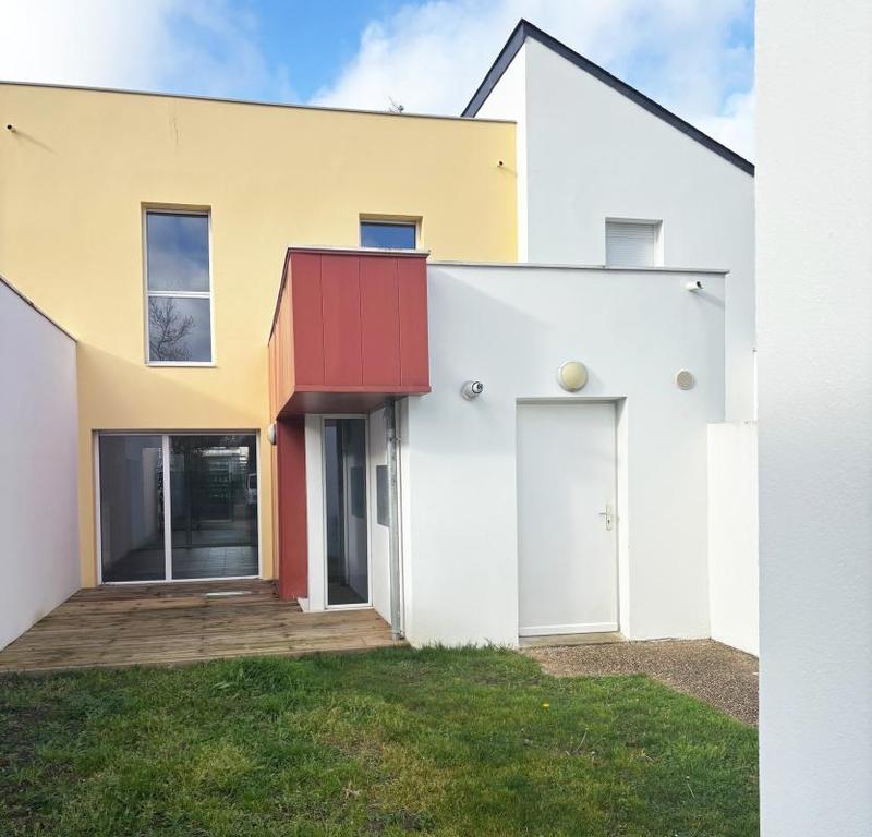 Maison - 122 m² - 5 pièces