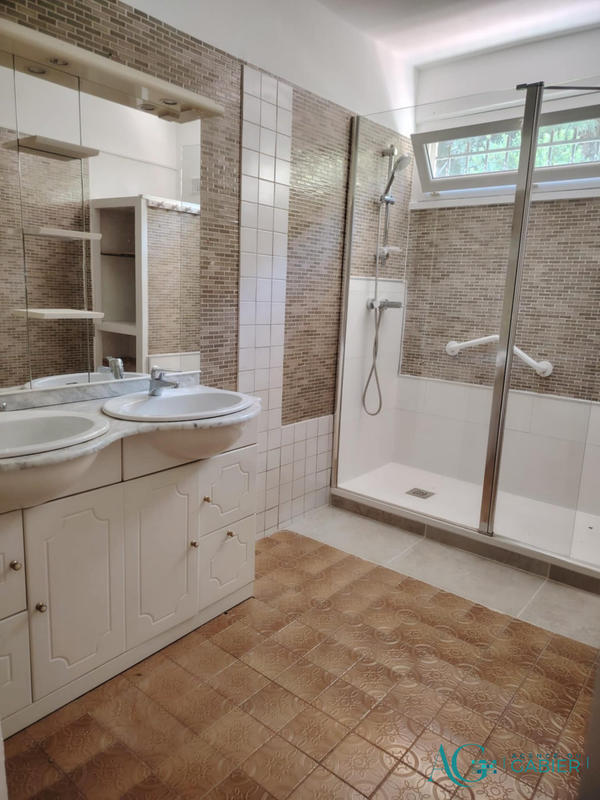 Appartement - 88 m² - 3 pièces