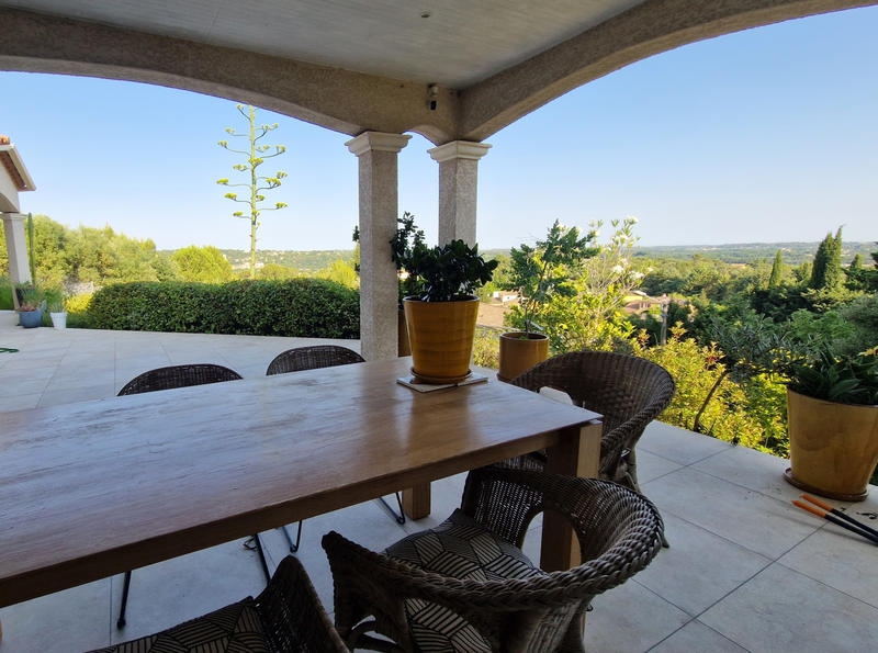 Villa - 187 m² - 6 pièces