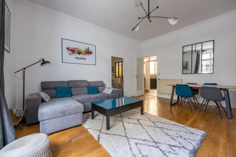 Appartement - 82 m² - 3 pièces