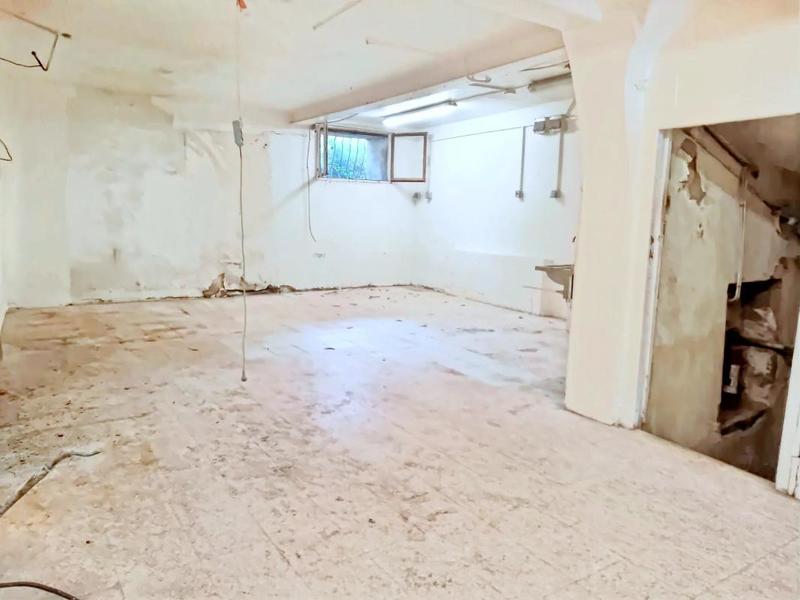 Local commercial - 63 m² - 3 pièces