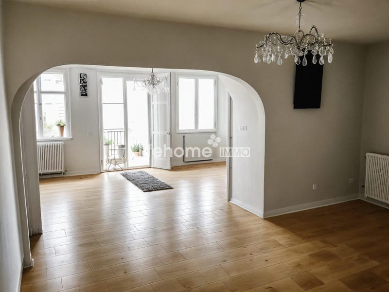 Maison - 148 m² - 7 pièces