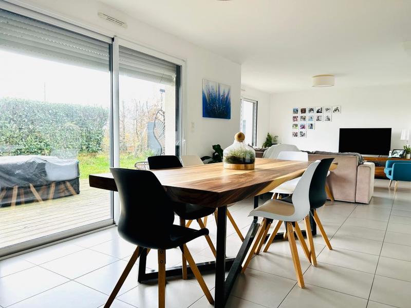 Maison - 136 m² - 5 pièces