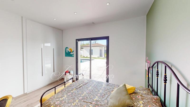 Villa - 286 m² - 11 pièces