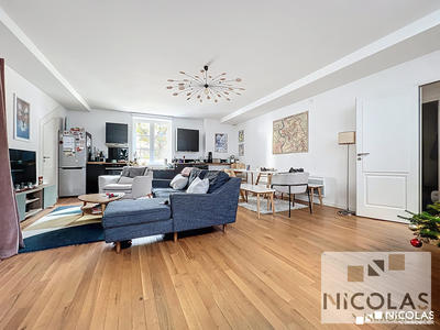 Appartement - 89 m² - 3 pièces