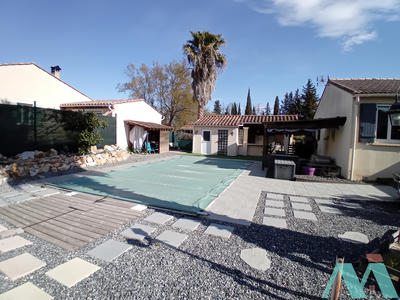 Maison - 96 m² - 4 pièces