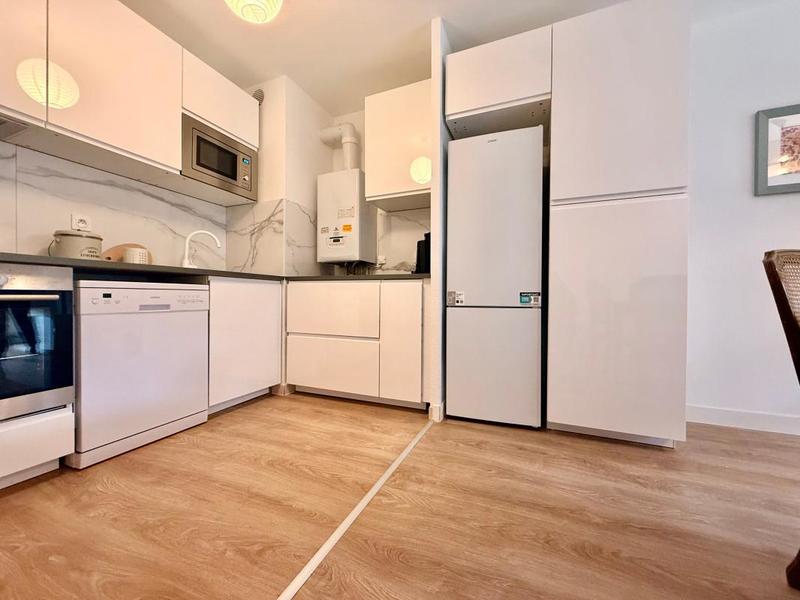 Appartement - 81 m² - 2 pièces