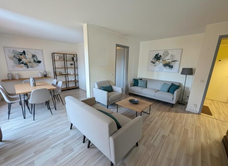 Appartement - 98 m² - 4 pièces