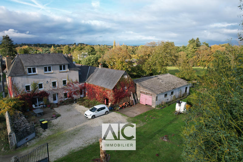 Maison - 195 m² - 8 pièces