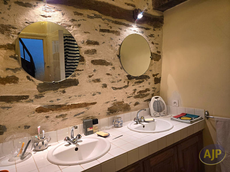 Maison - 134 m² - 5 pièces